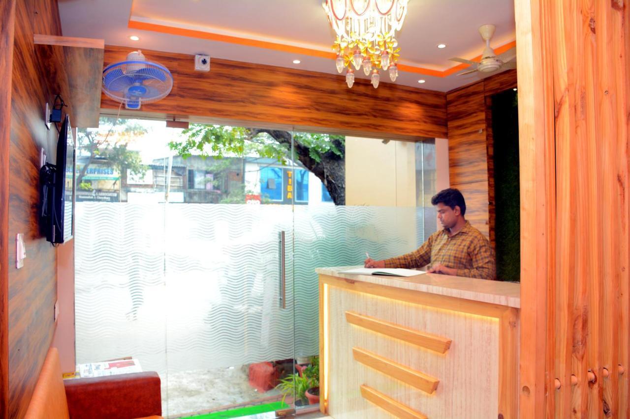Hotel Nest N Rest - Mumbai Exteriör bild